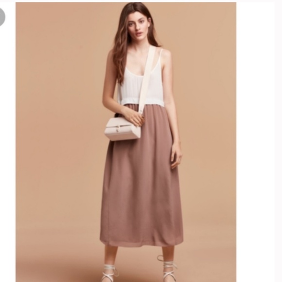 Wilfred Dresses & Skirts - Wilfred Bisous Silk Slip Dress